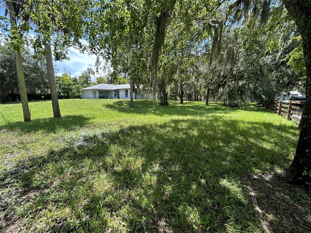 Backyard, Exterior