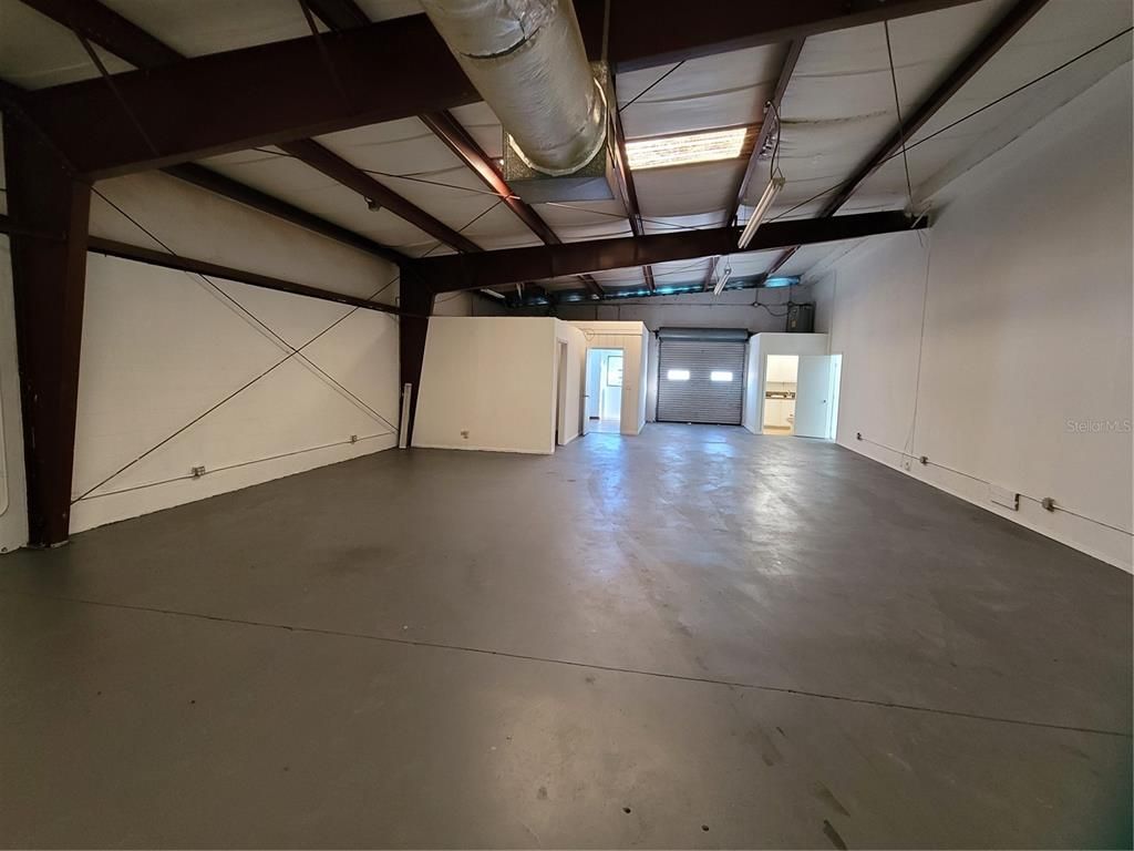 Garage, Interior