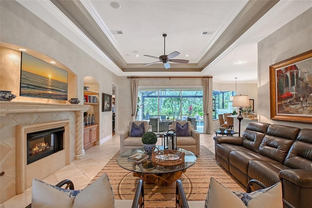 Fireplace, Interior, Living room, Pendant Lights, Recessed Lighting