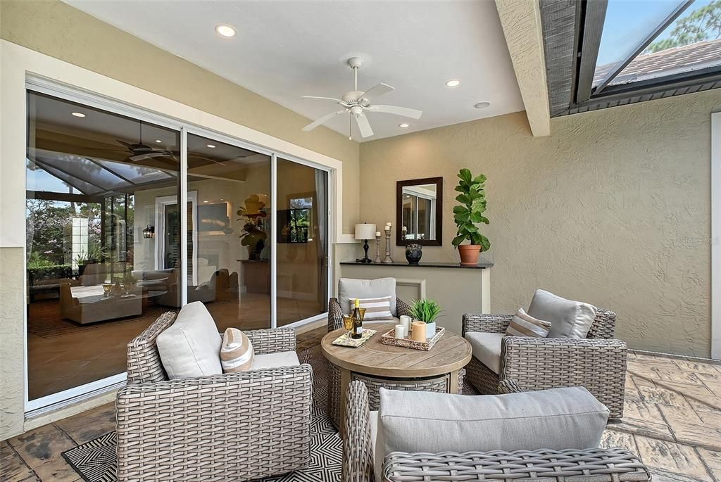 Interior, Living room, Recessed Lighting