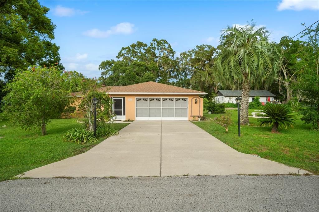 Attached, Backyard, Exterior, Facade, Ranch