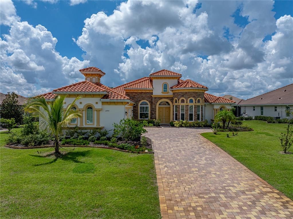 Backyard, Exterior, Facade, Mediterranean