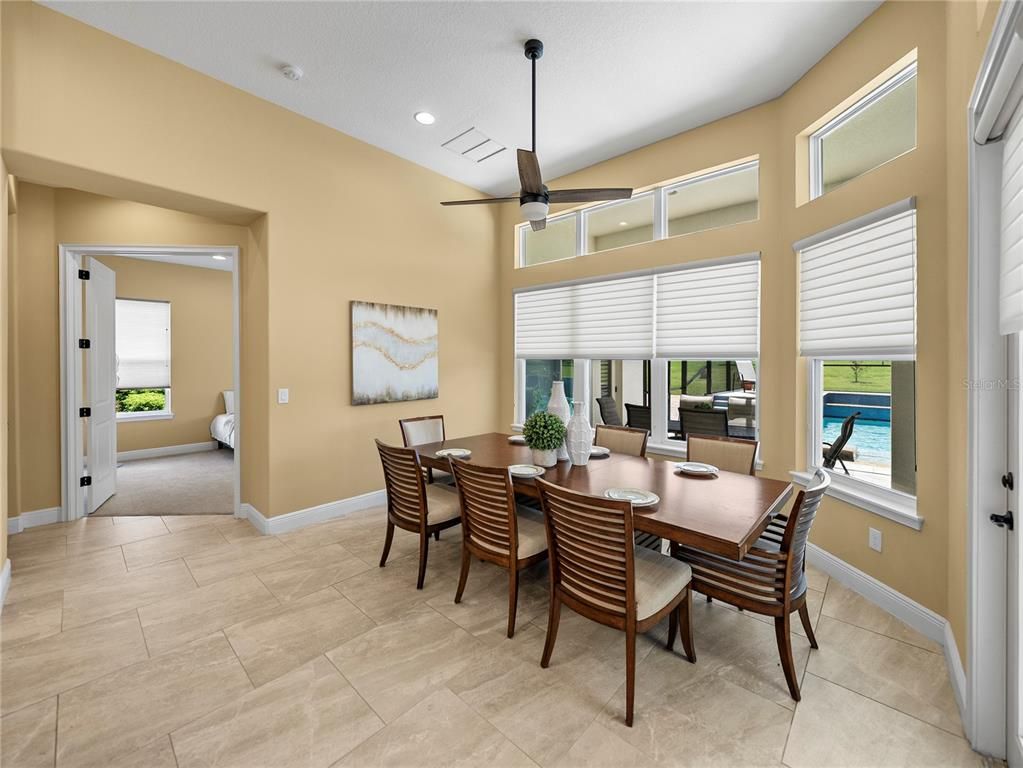 Dining room, Interior, Recessed Lighting