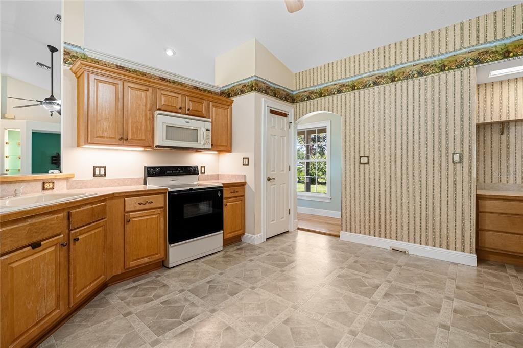 Interior, Kitchen, Recessed Lighting