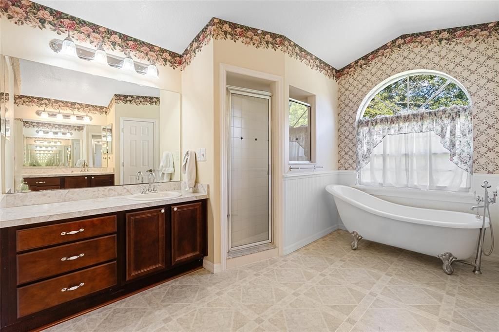 Bathroom, Dual Sink Vanities, Free Standing Baths, Glass Shower, Interior