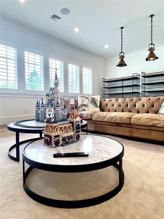Interior, Living room, Pendant Lights, Recessed Lighting