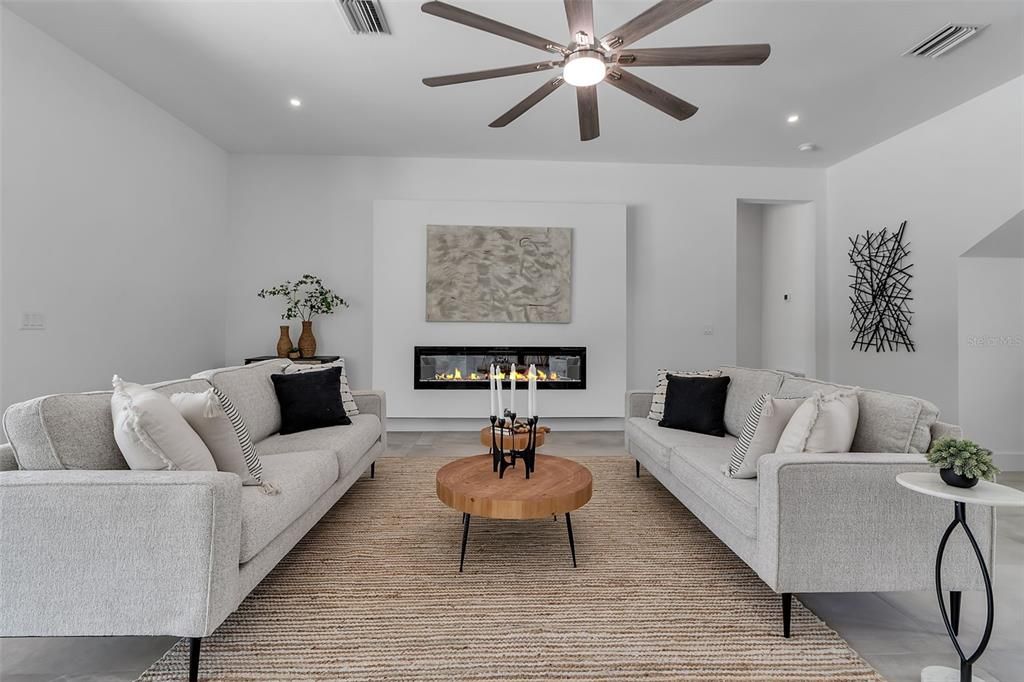 Fireplace, Interior, Living room, Recessed Lighting