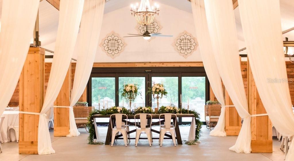 Chandelier, Dining room, Interior