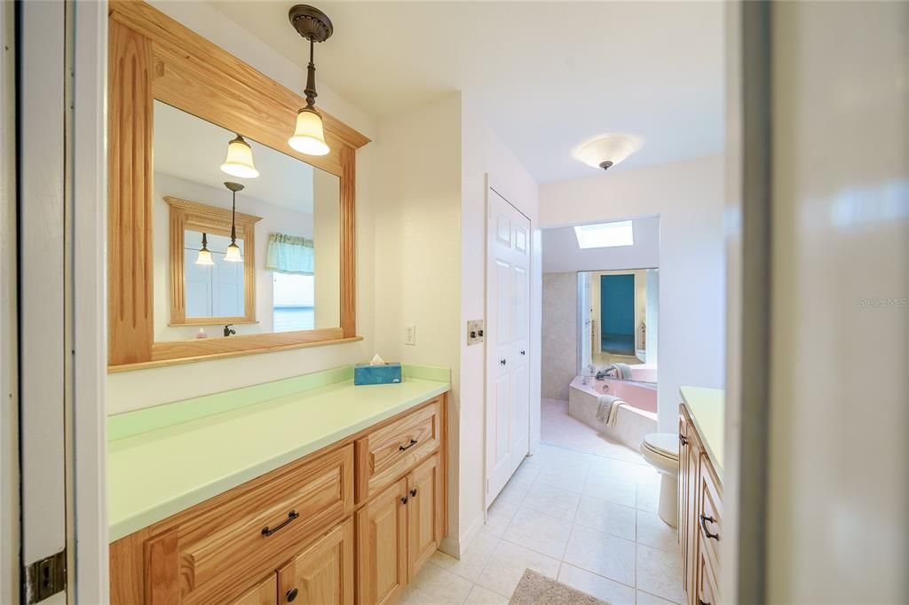 Bathroom, Interior, Pendant Lights
