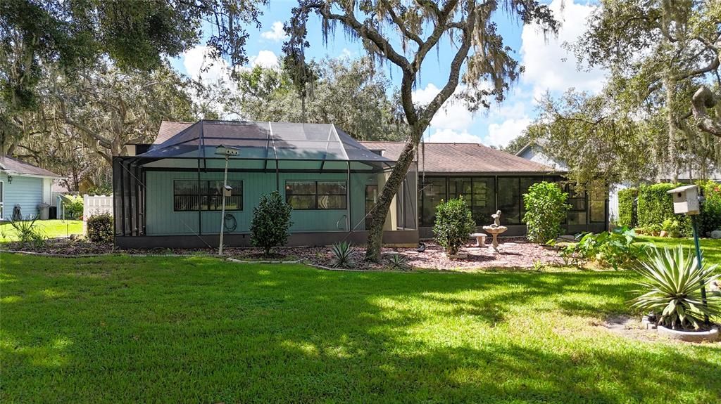 Backyard, Exterior