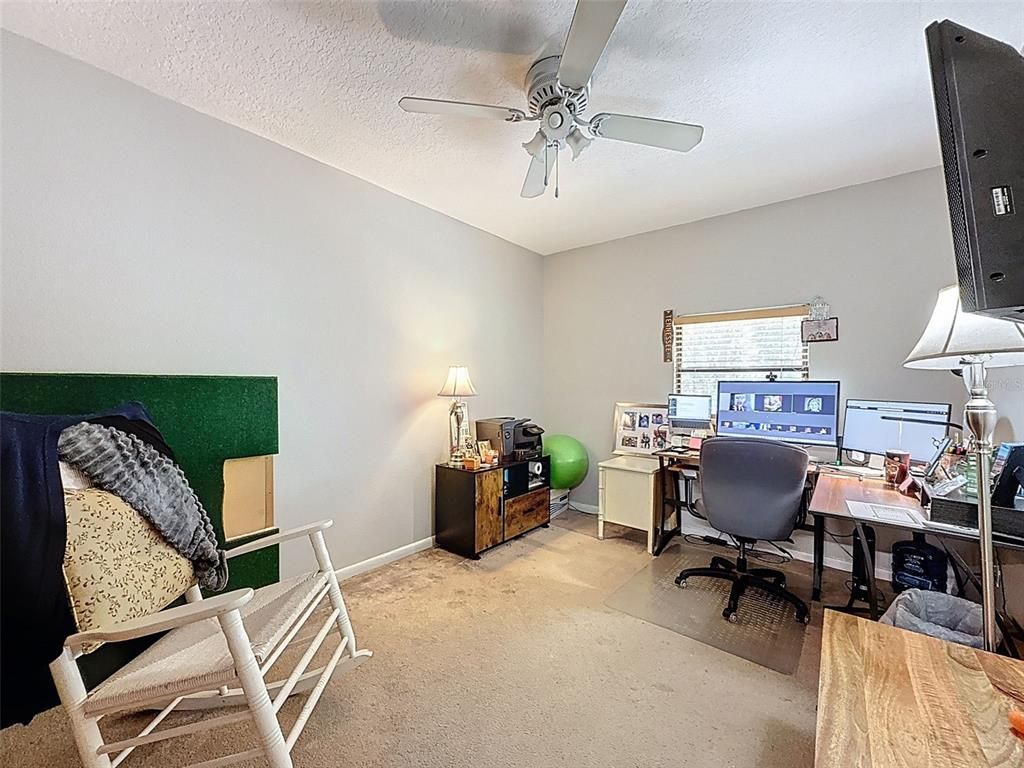Home Office, Interior