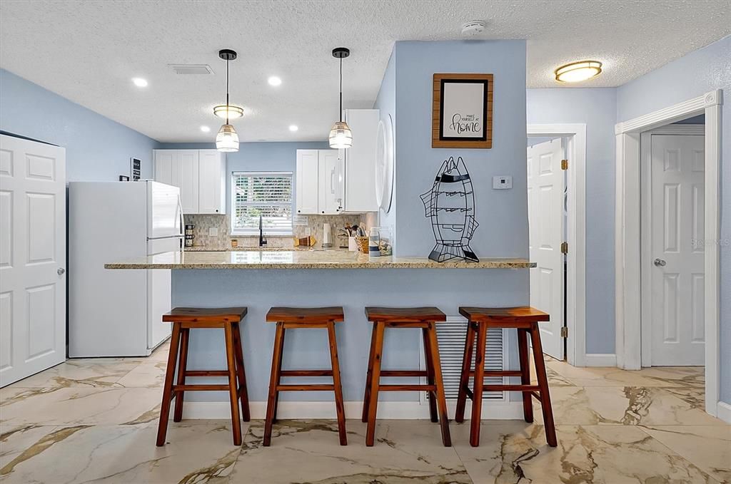 Interior, Kitchen, Marble, Pendant Lights, Recessed Lighting