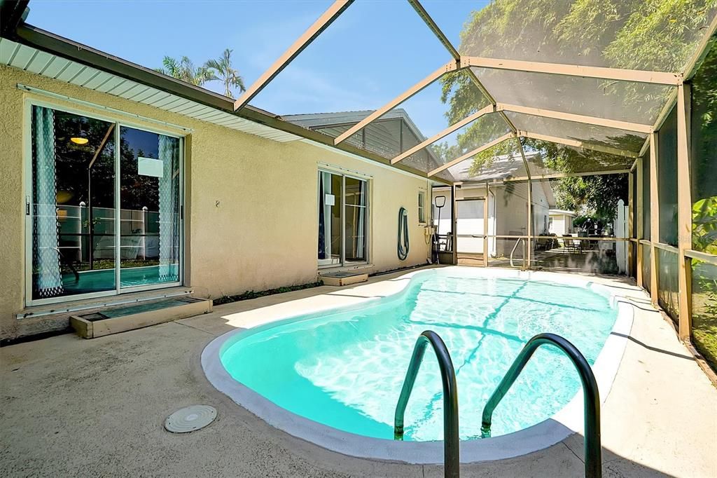 Glass Ceilings, Interior, Pool, Sun Room