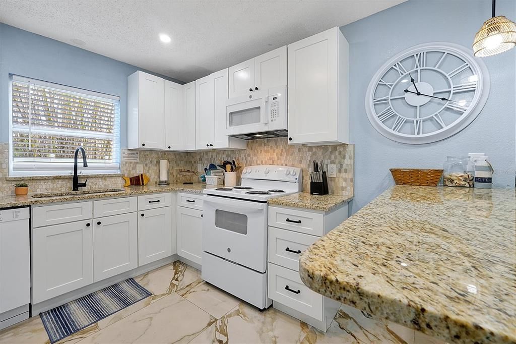 Interior, Kitchen, Marble, Recessed Lighting