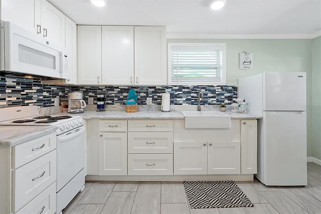 Interior, Kitchen, Recessed Lighting