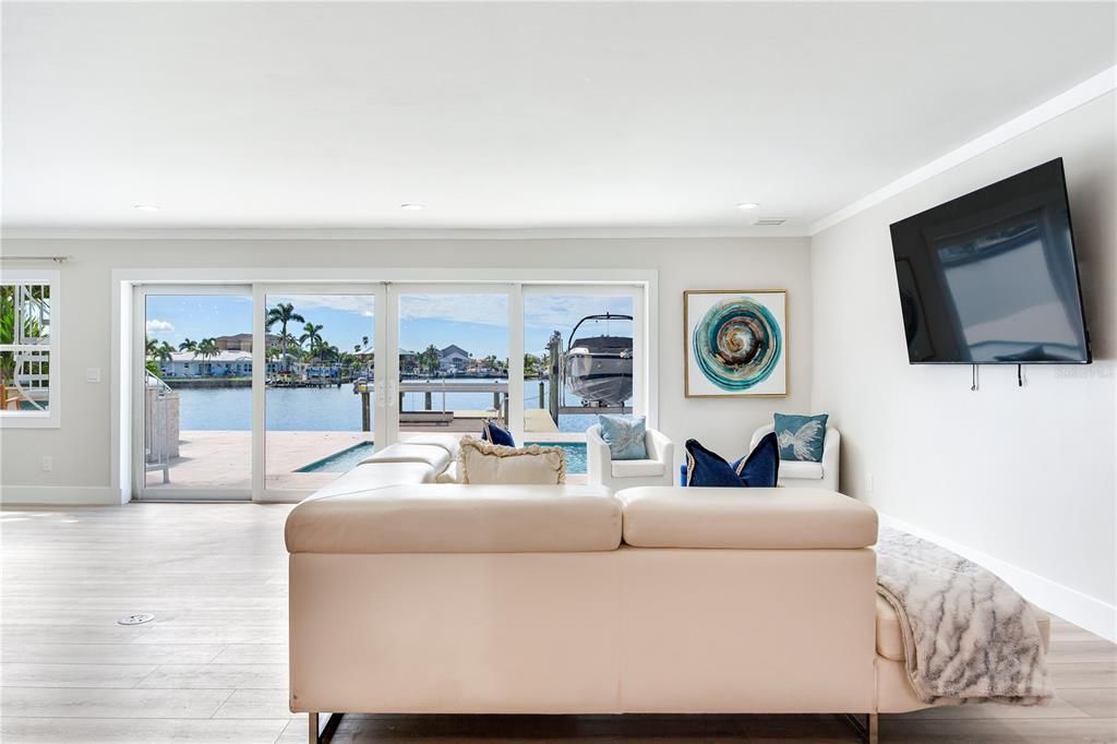 Interior, Living room, Recessed Lighting, Water, Wood Texture Flooring