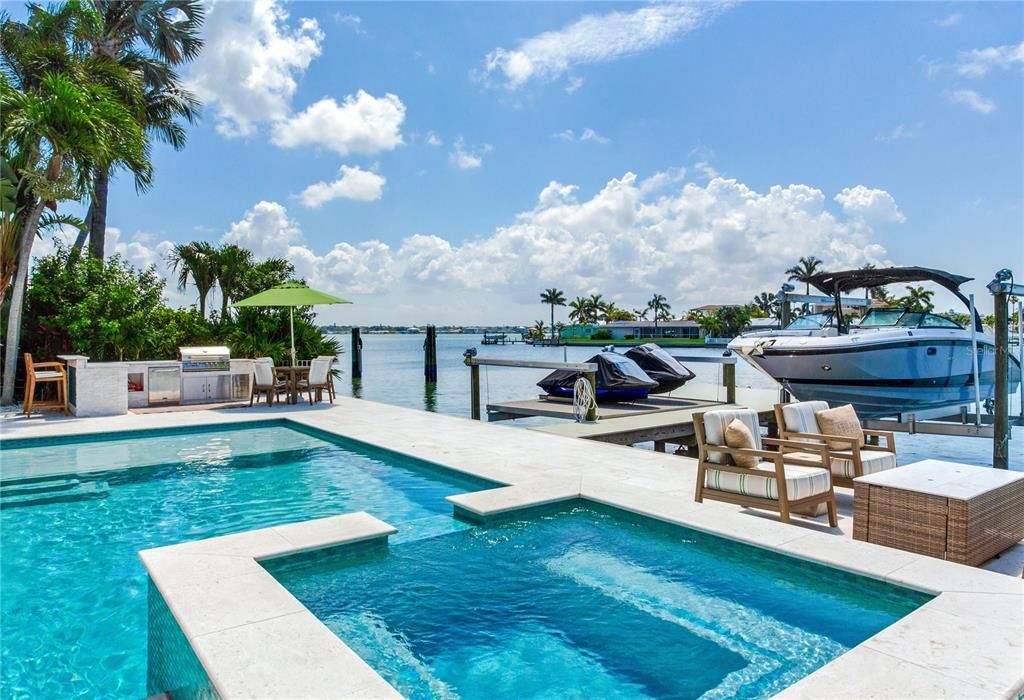 Exterior, Outdoor Kitchen, Pool, Water