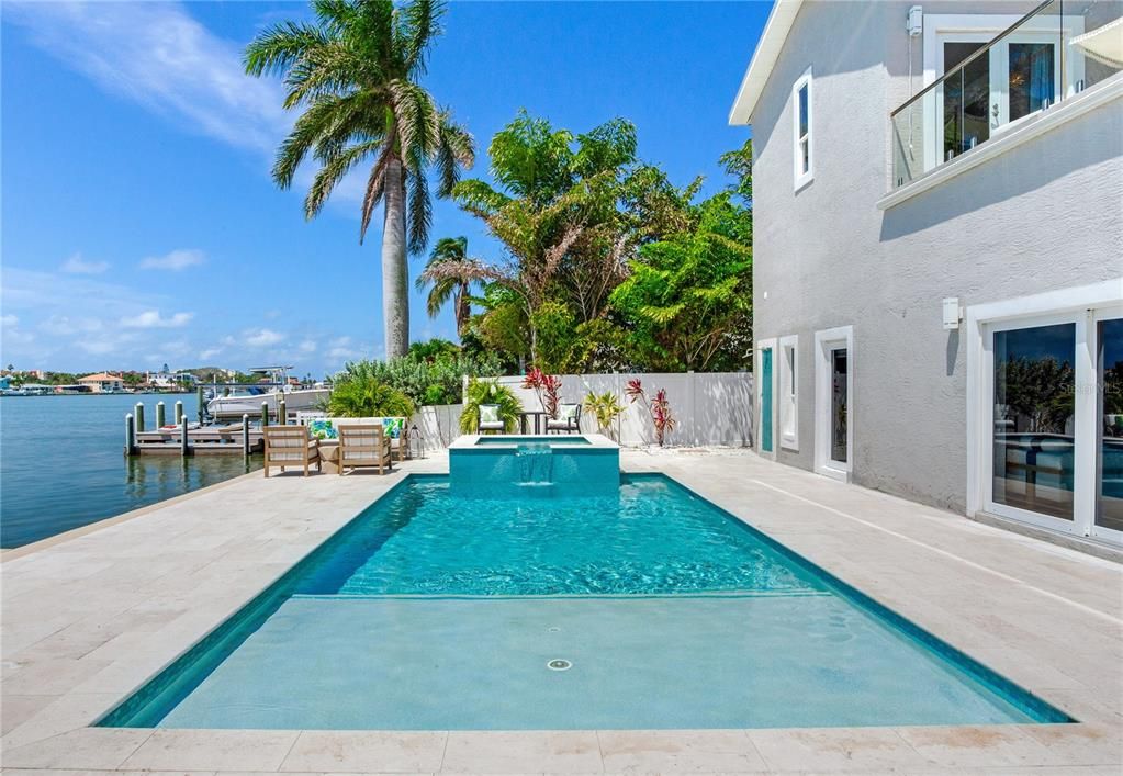 Exterior, Pool, Water