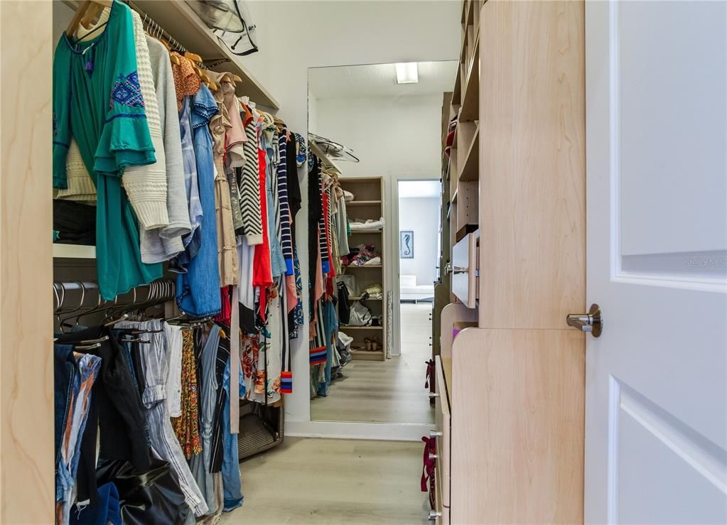Interior, Walk-in Closets, Wood Texture Flooring