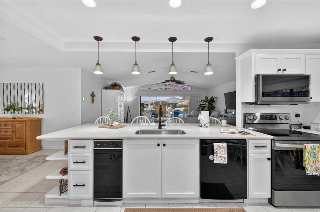 Interior, Kitchen, Pendant Lights, Recessed Lighting, Stainless Steel Appliances