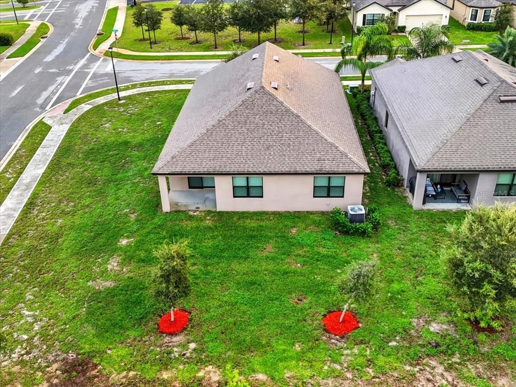 Exterior, Drone