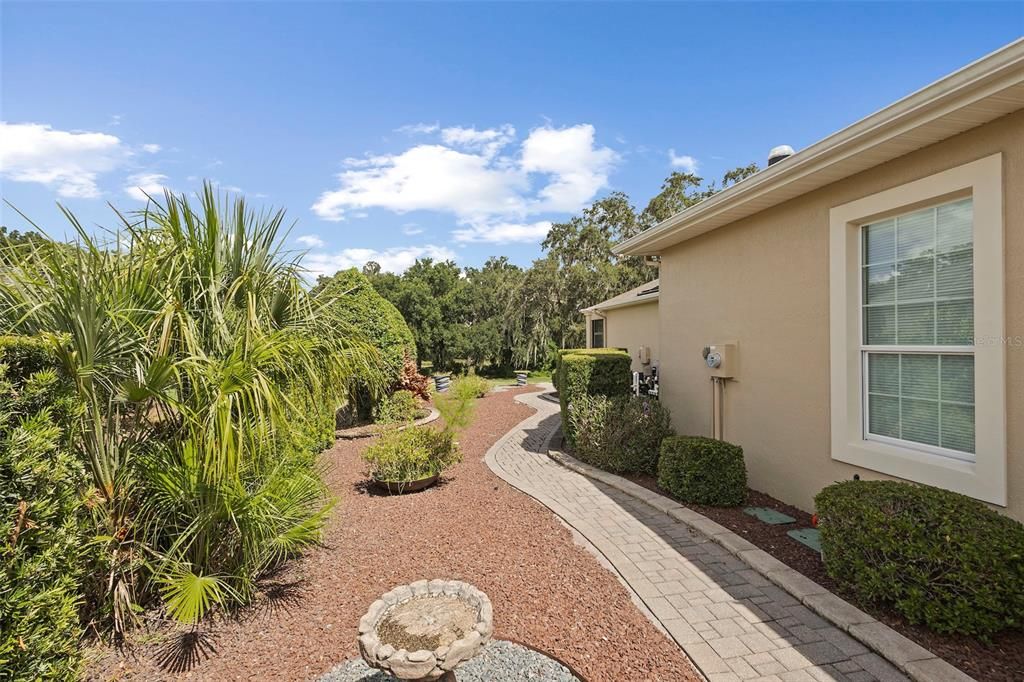 Backyard, Exterior
