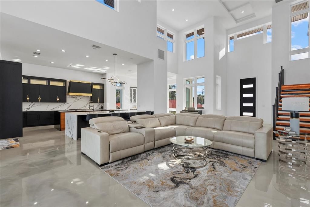 Interior, Kitchen, Living room, Marble Walls, Pendant Lights, Recessed Lighting