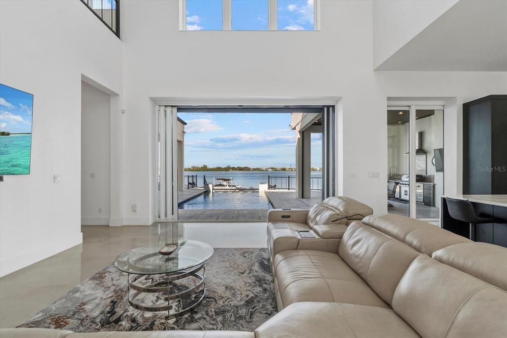 Interior, Living room, Water