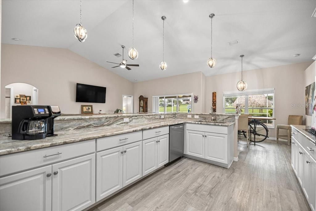 Dining room, Interior, Kitchen, Pendant Lights, Recessed Lighting, Wood Texture Flooring