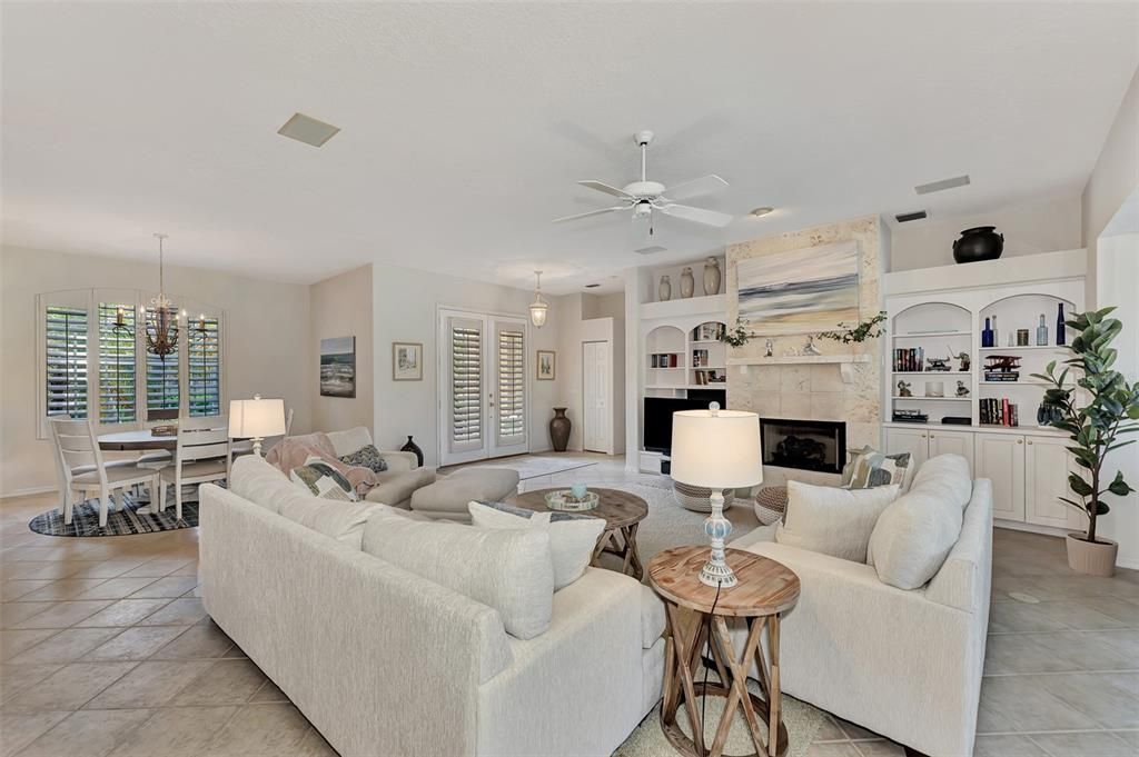 Dining room, Fireplace, Interior, Living room, Pendant Lights