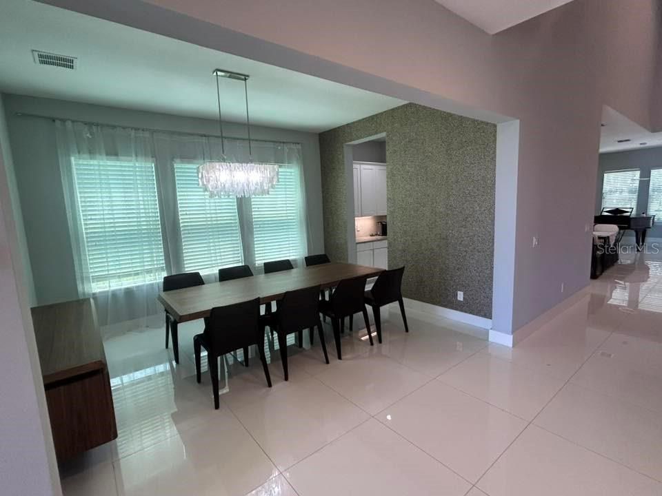 Chandelier, Dining room, Interior