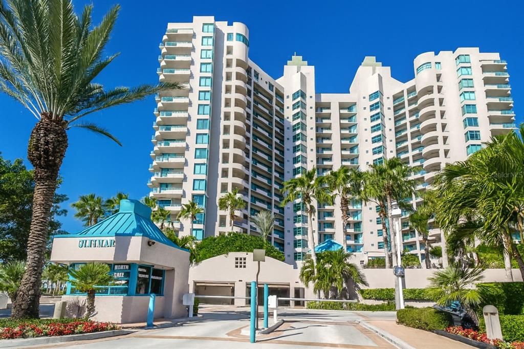 Exterior, Facade, Condo Building