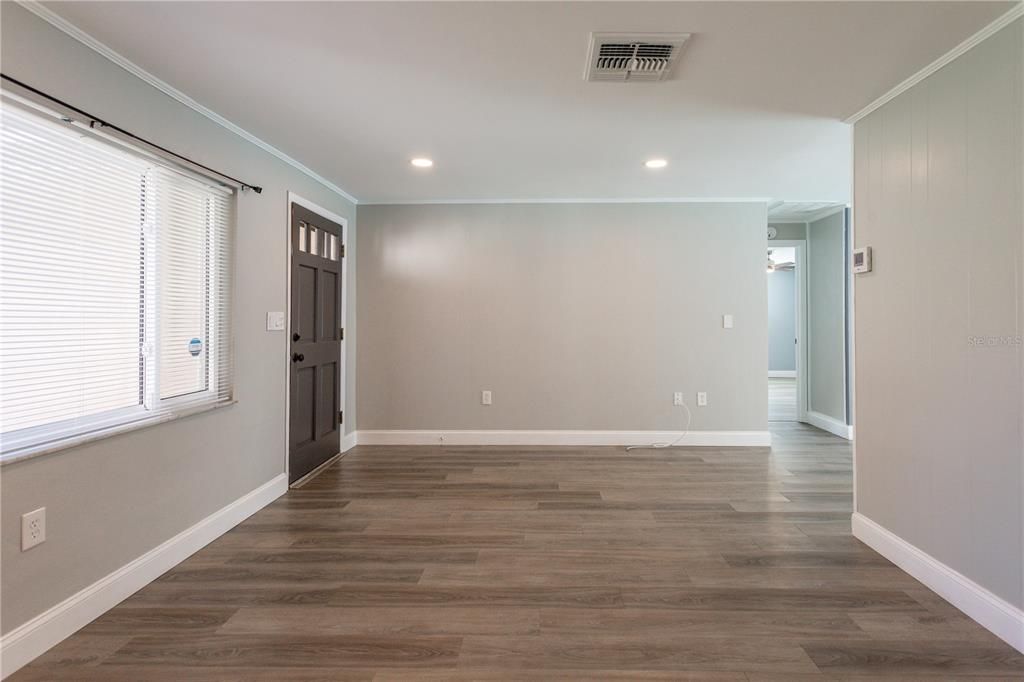 Empty room, Interior, Recessed Lighting, Wood Texture Flooring