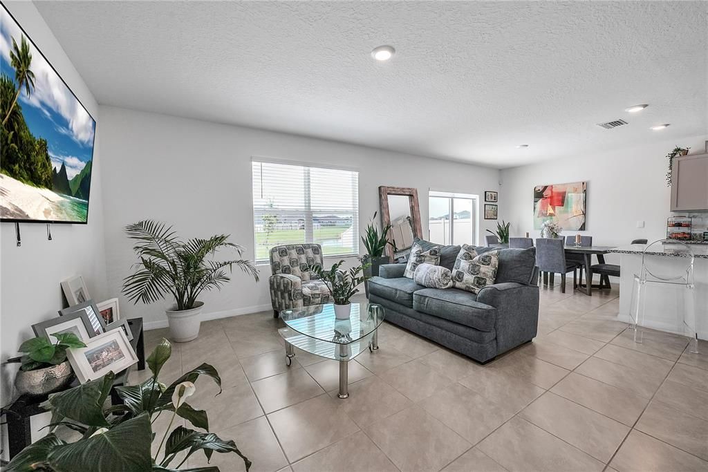 Dining room, Interior, Living room, Recessed Lighting