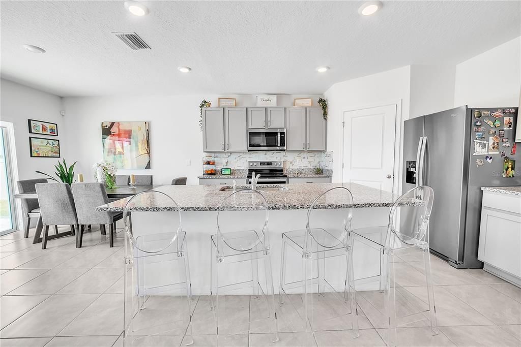 Dining room, Interior, Kitchen, Recessed Lighting, Stainless Steel Appliances