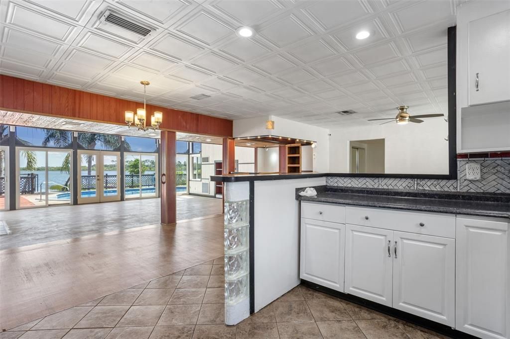 Chandelier, Interior, Recessed Lighting
