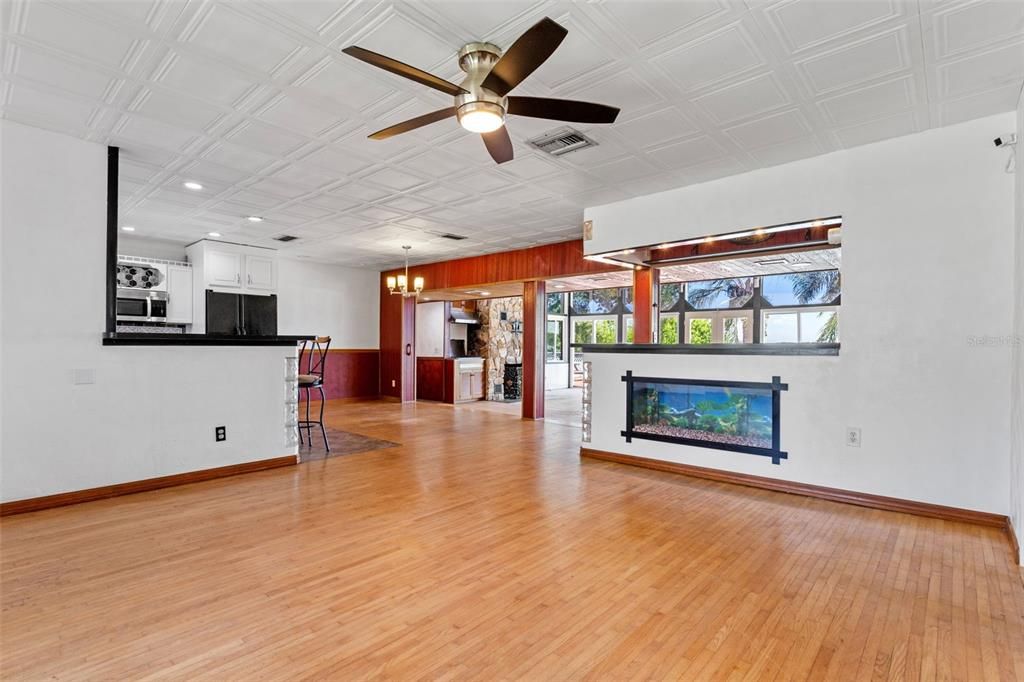 Chandelier, Empty room, Interior, Kitchen, Pendant Lights, Recessed Lighting, Wood Texture Flooring
