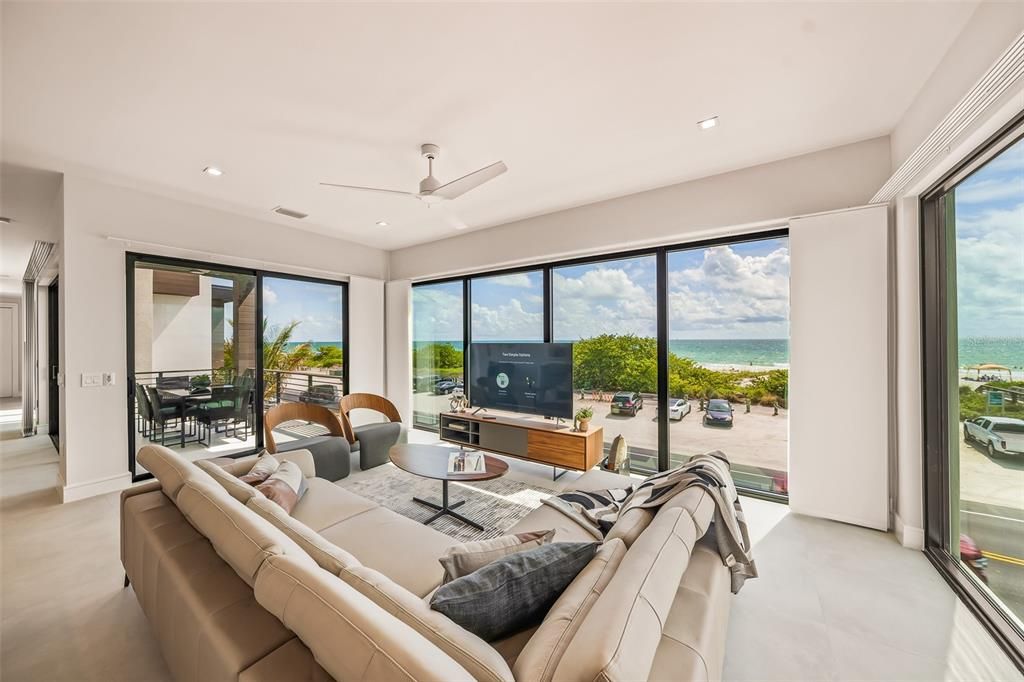 Interior, Living room, Recessed Lighting, Water