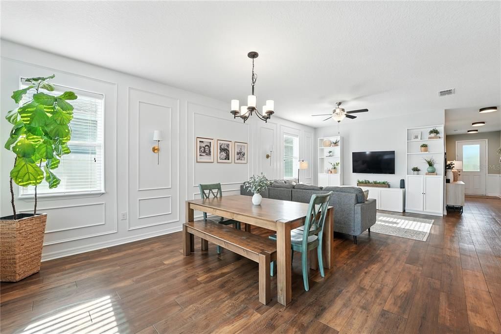 Chandelier, Dining room, Interior, Living room, Wood Texture Flooring