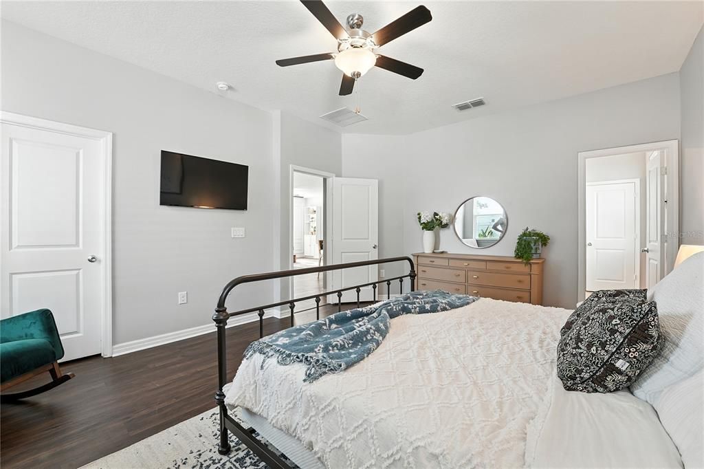 Bedroom, Interior, Wood Texture Flooring
