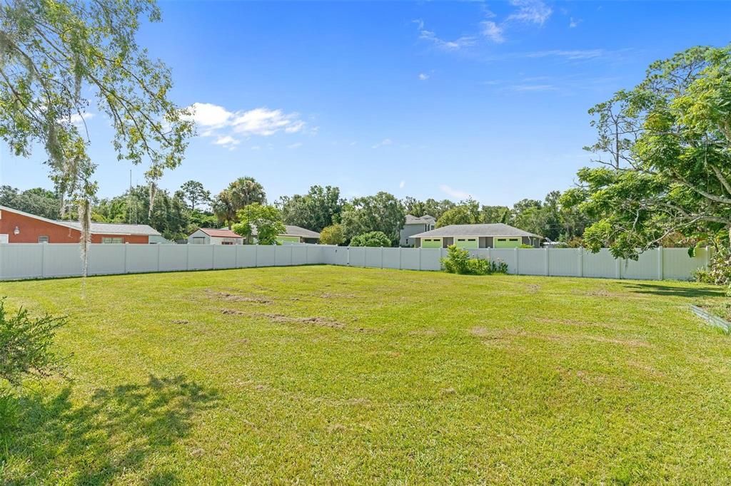 Backyard, Exterior