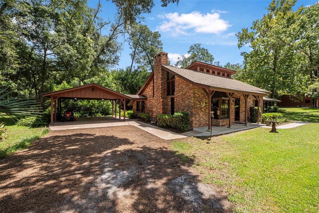 Backyard, Exterior