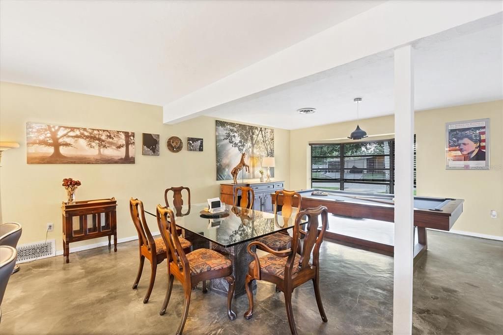 Billiard Table, Dining room, Game Room, Interior, Pendant Lights