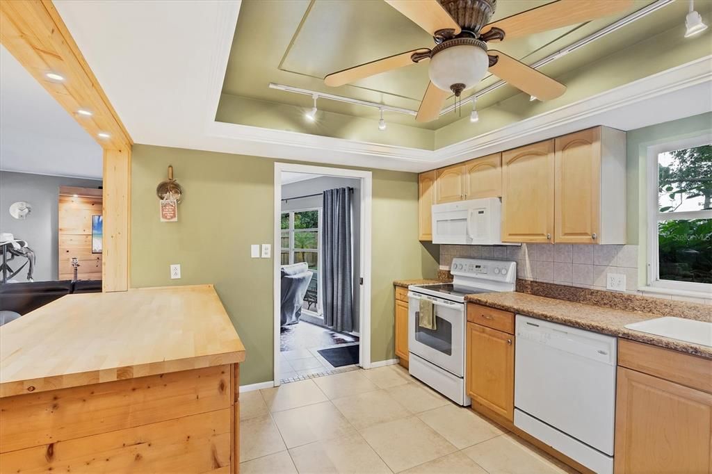 Interior, Kitchen, Recessed Lighting