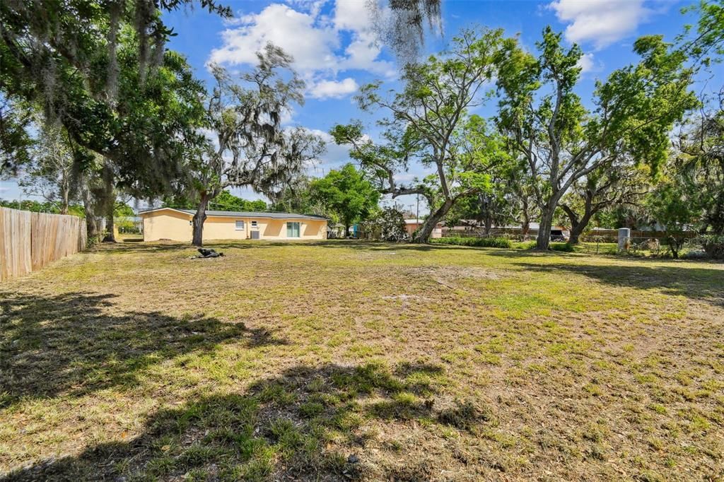 Backyard, Exterior