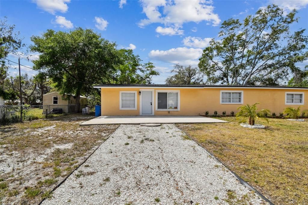 Backyard, Exterior