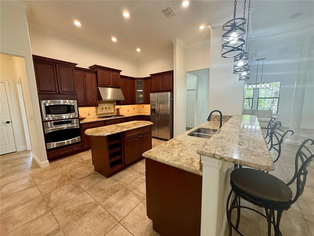 Interior, Kitchen, Pendant Lights, Recessed Lighting, Stainless Steel Appliances