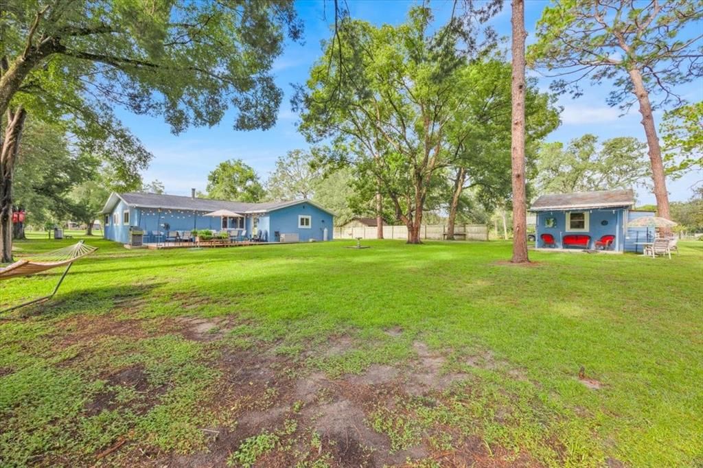 Backyard, Exterior