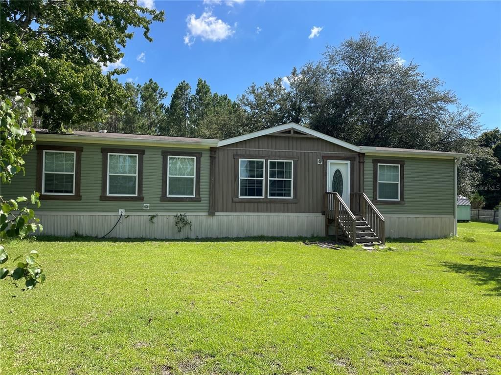 Backyard, Exterior, Facade, Ranch