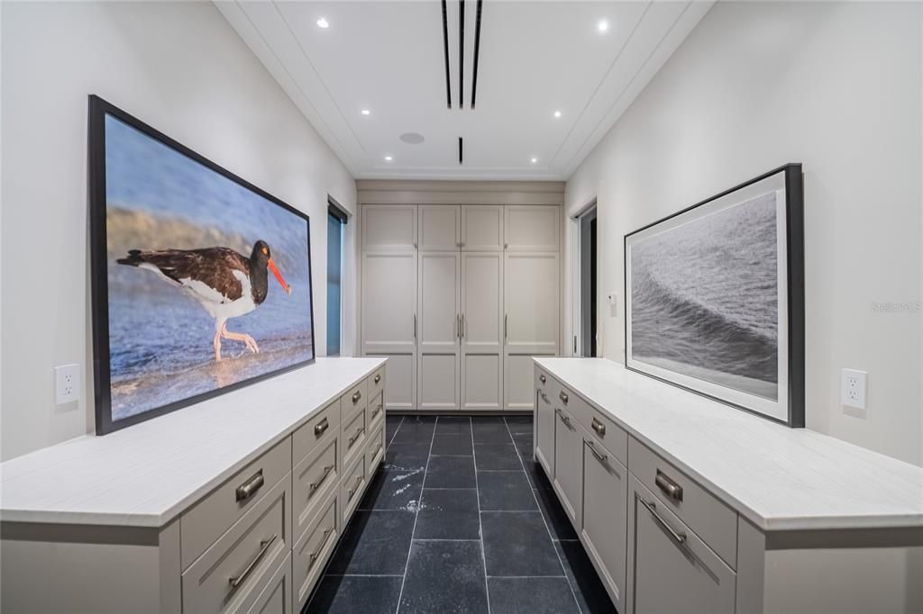Interior, Recessed Lighting